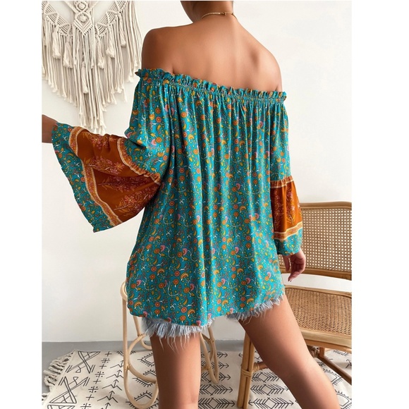 Off Shoulder Floral Print Tassel Ties Relaxed Fit Flared Sleeve Top - Picture 3 of 7